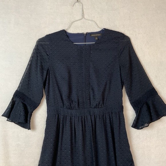 Banana Republic Dress Womens 2 Navy Blue 3/4 Sleeve Tucks Ruffles Sheer Lined - Picture 2 of 12